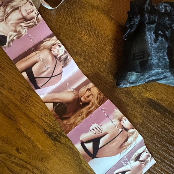 VS Victorias Secret bra strap extenders - Picture 2 of 3